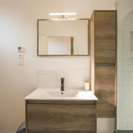 L'anatole - Wifi - Parking - Centre Lägenhet