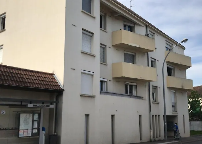 Apartment L'anatole - Wifi - Parking - Centre Troyes
